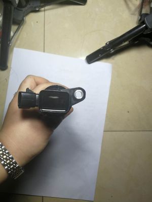 ITEM Автомобильный карандаш сухой зажигательной катушки 27301-02300 Для Hyundai GETZ OEM стандарт