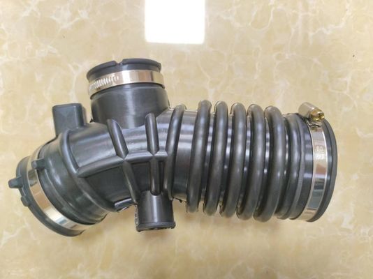 Шланг воздуховода 16578-95F0B для Nissan ALMERA Classic Car Fitment Nissan