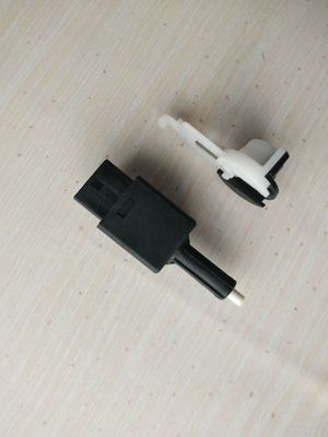 93810-3S700 переключатель светофора тормоза для 2015- Hyundai Accent I20 Tucson Kia Rio Год 2015-