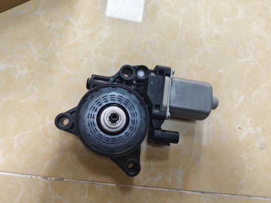 Kia Sportage 17-21 Регулятор силовых окон 82450-D9000 82460-D9000 83450-D9000 83460-D9000