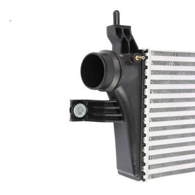 17940-0E010 Toyota Intercooler для Hilux Fortune Innova 2021 2022
